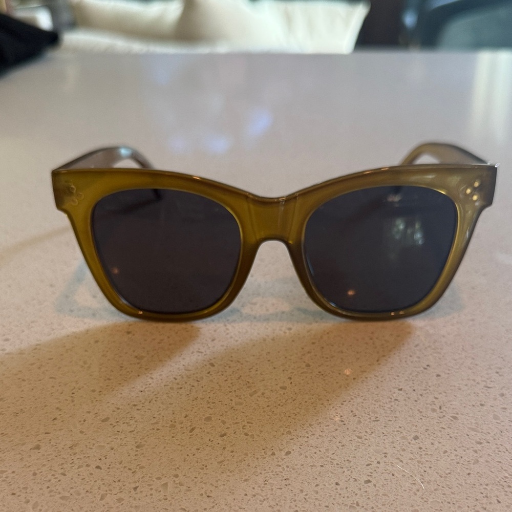 Stylish Olive Green Sunglasses